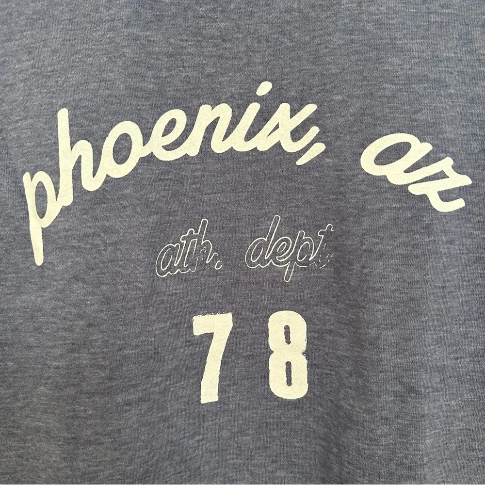 Atmosphere Blue‎ Sweater